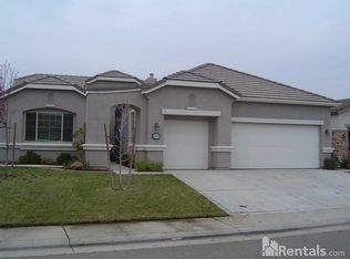 1441 Grovewood Ln, Roseville, CA 95747