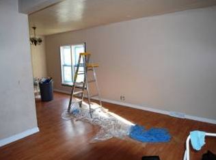 218 8th St, Brookings, SD 57006