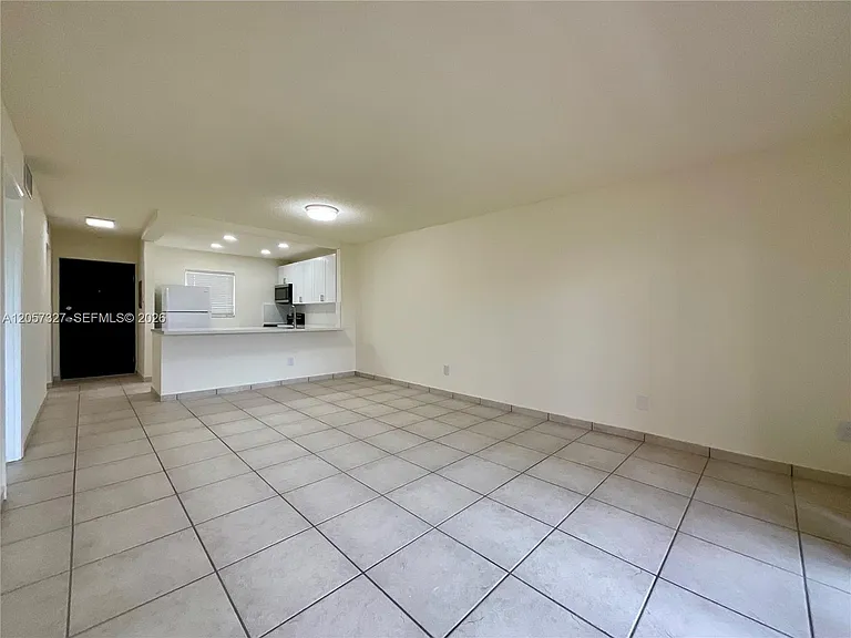 7730 Camino Real #F406 — Photo 7