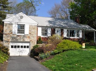 2717 Beech Ln, Lancaster, PA 17601