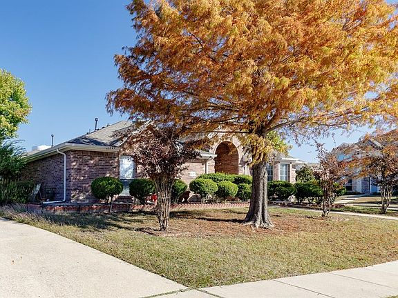 2nd image of 437 Ponderosa Trl