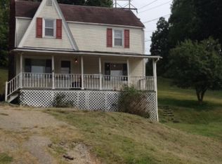126 Westview Dr, Charleston, WV 25311
