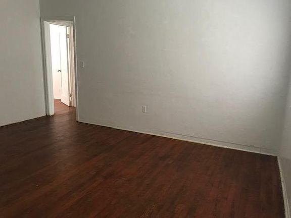 2nd image of 1954 Marseille Dr APT 2