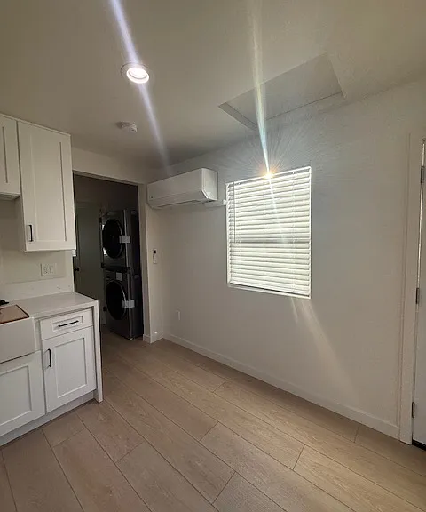 Air conditioning split system