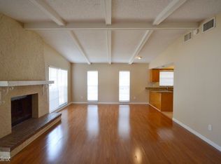 1022 Brandon Lakes Ave, Valrico, FL 33594