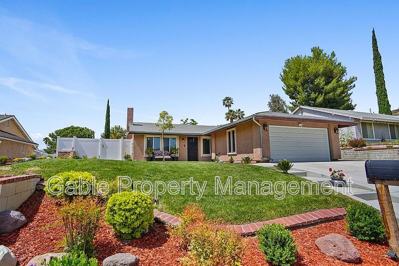 1st image of 14628 Daisy Meadow St