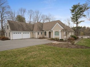 18 Poquanticut Ave, North Easton, MA 02356