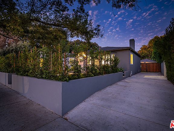 4th image of 4370 Beck Ave
