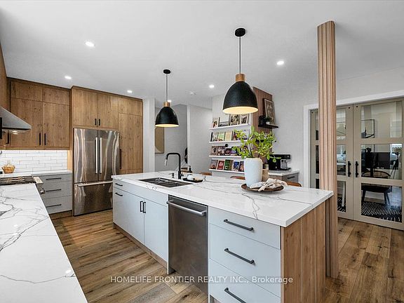 5th image of 62 Russell Barton Ln