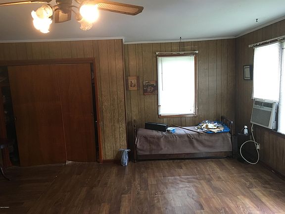 5th image of 1318 Lacy St