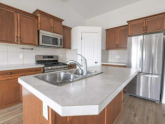 4th image of 4431 W 54th St