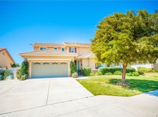 2826 Lake View Dr, Perris, CA 92571