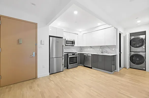 Rented by Living New York | media 30