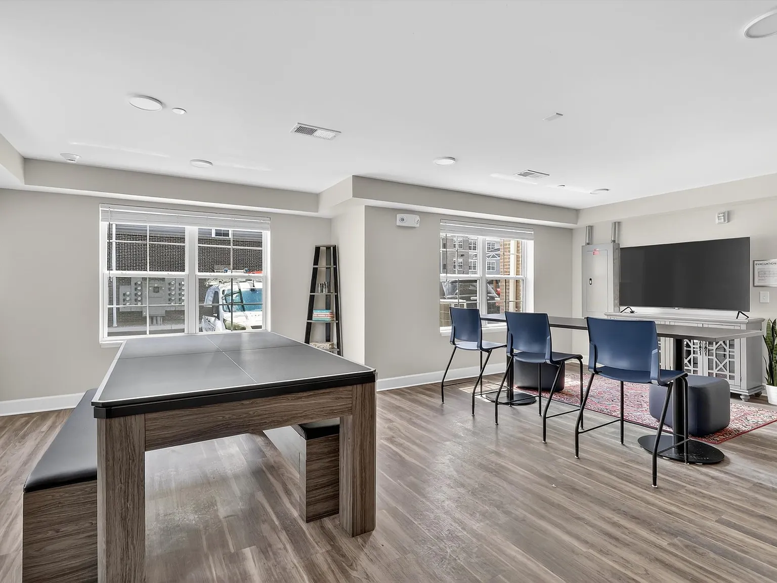 Amity Commons — Photo 4