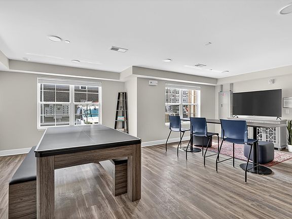 4th image of 159 Amity Ave #89ead7429