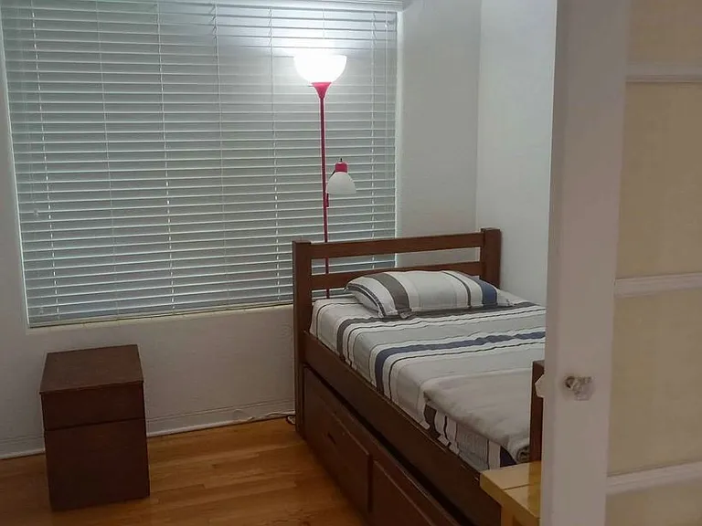 462 Magnolia St — Photo 11