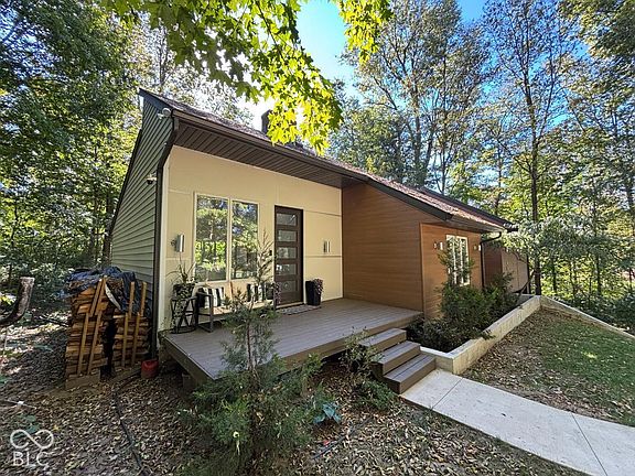 3rd image of 4909 E County Road 450 N