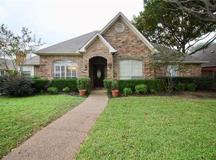 821 Falcon Ln, Coppell, TX 75019