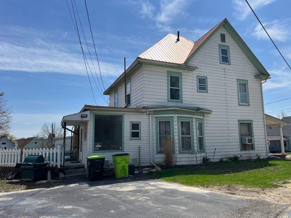 857 Byron St, Huntington, IN 46750