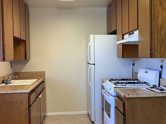 2nd image of 9733 Wintergardens Blvd #49-1