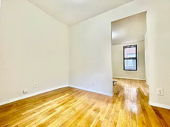 Rented by HOLTON REAL ESTATE INC.