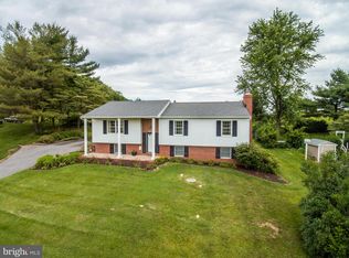 610 Woodside Dr, Westminster, MD 21157