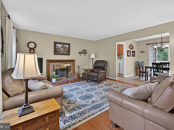4th image of 6130 Snowdens Run Rd
