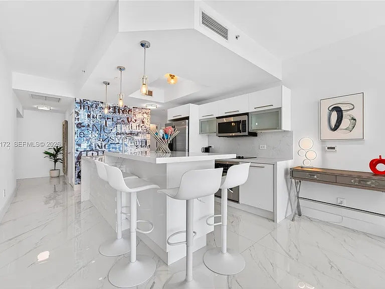 888 Biscayne Blvd #2404 — Photo 8
