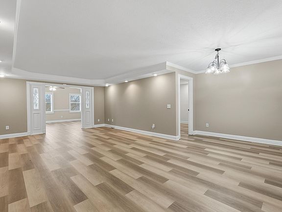 5th image of 2520 Sullins Rd