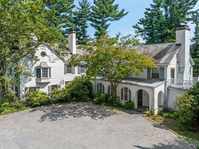 355 Wheatley Road, Old Westbury, NY, 11568