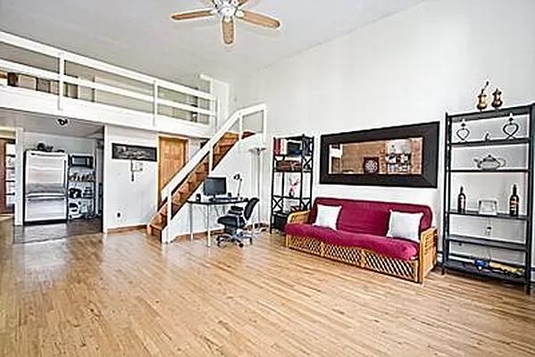 Sold by Fenwick Keats Real Estate | media 5