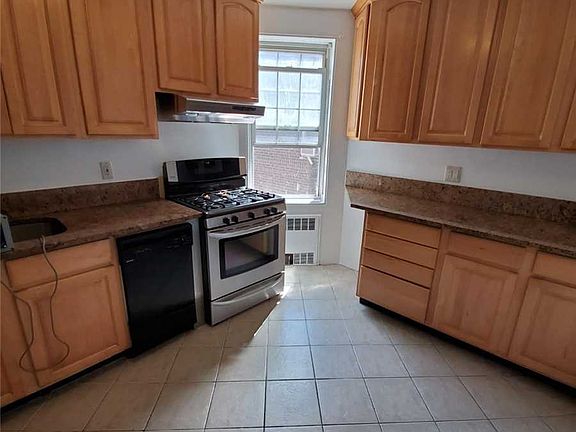 4th image of 63-85 Woodhaven Blvd #6E2