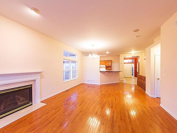 4th image of 3868 Heritage Pointe Blvd