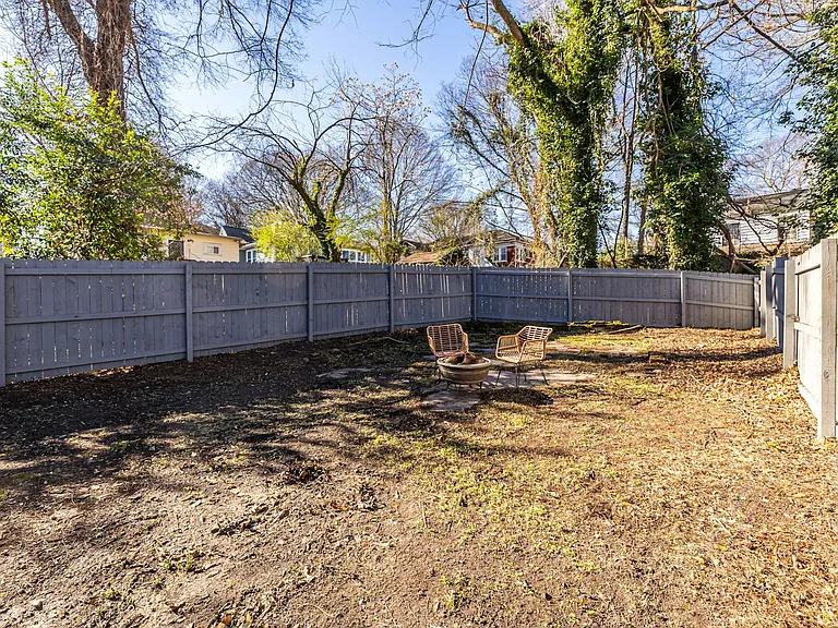 988 Mayson Turner Rd NW — Photo 50