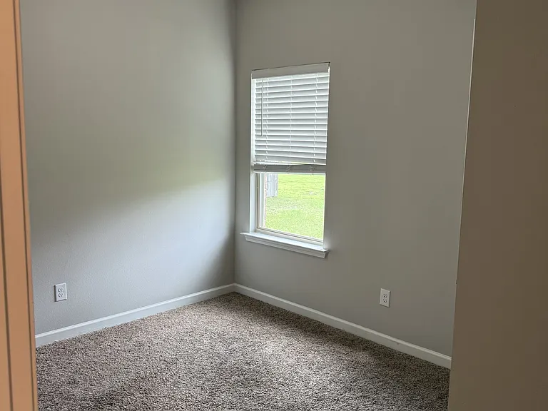 40344 Sedgwick Ln — Photo 4