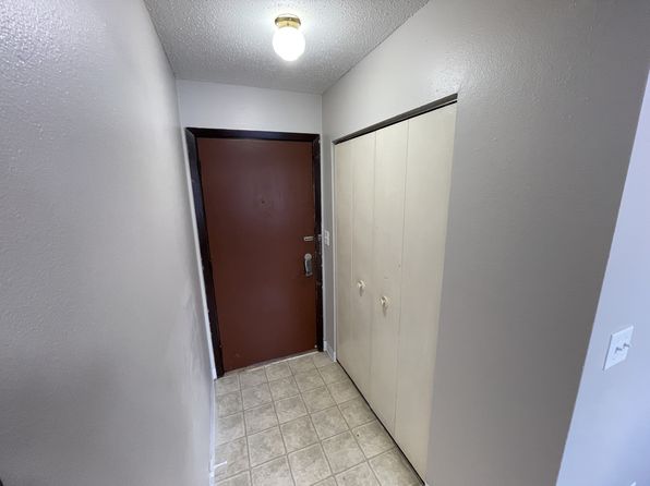 1105 N Main St #7W