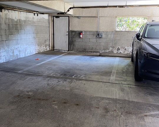 3rd image of 12717 Mitchell Ave APT 6
