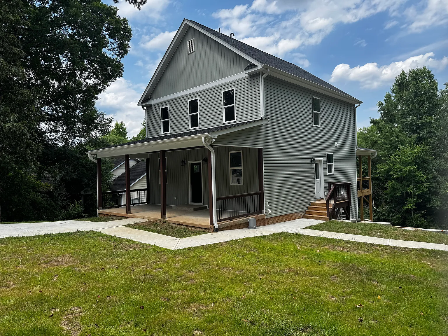 1 bed, 850 sqft, $1,450 — Photo 2