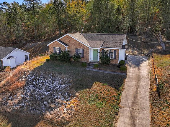 2nd image of 2812 Cranbrook Drive