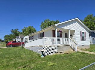 701 N 13th St, Mayfield, KY 42066