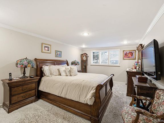 5th image of 16215 85th Street