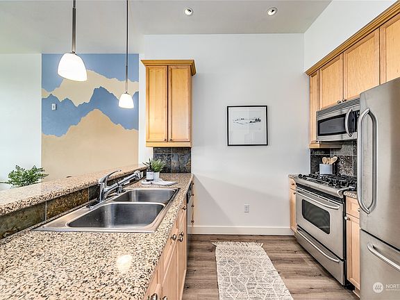 3rd image of 400 Washington Avenue #413