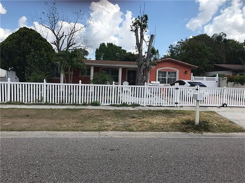 1st image of 4011 Kingsport Dr