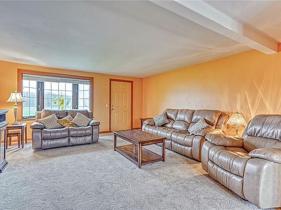 5th image of 73 East Ave