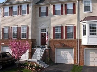 13039 Harvest Pl, Clifton, VA 20124
