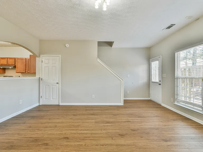 2529 Emma Way — Photo 19