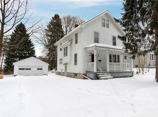 32 Golf Ave, New Hartford, NY 13413