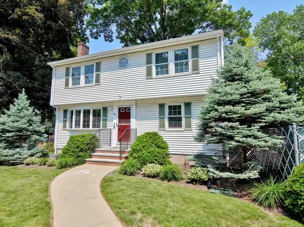 577 Nahatan St, Norwood, MA 02062