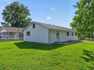 395 Helis Dr, Westwego, LA 70094