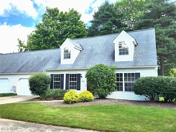 10281 Orchard Hill Ln, Twinsburg, OH 44087